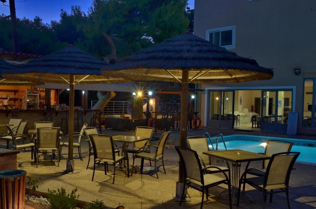 Hotel Magda Agia Marina  المظهر الخارجي الصورة
