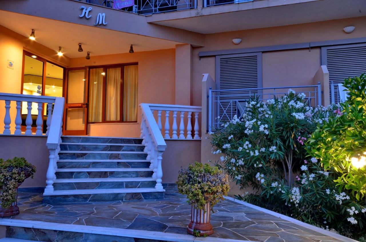 Hotel Magda Agia Marina  المظهر الخارجي الصورة